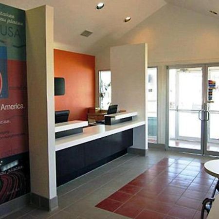 Motel 6 Seguin Tx المظهر الخارجي الصورة
