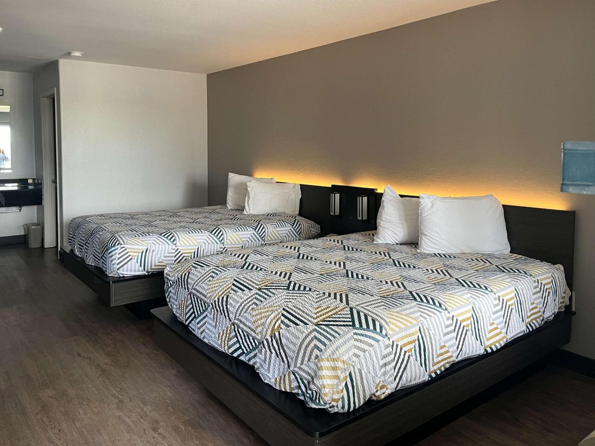 Motel 6 Seguin Tx المظهر الخارجي الصورة