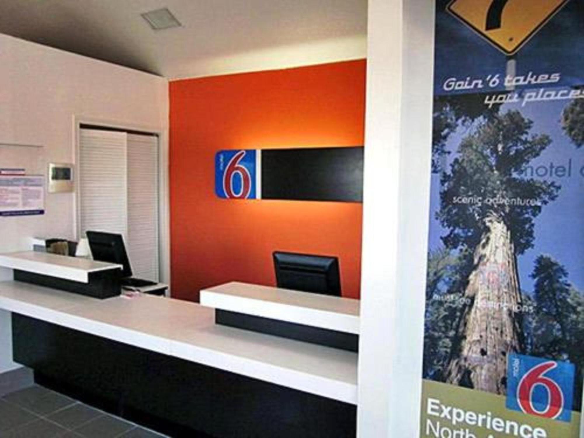 Motel 6 Seguin Tx المظهر الخارجي الصورة