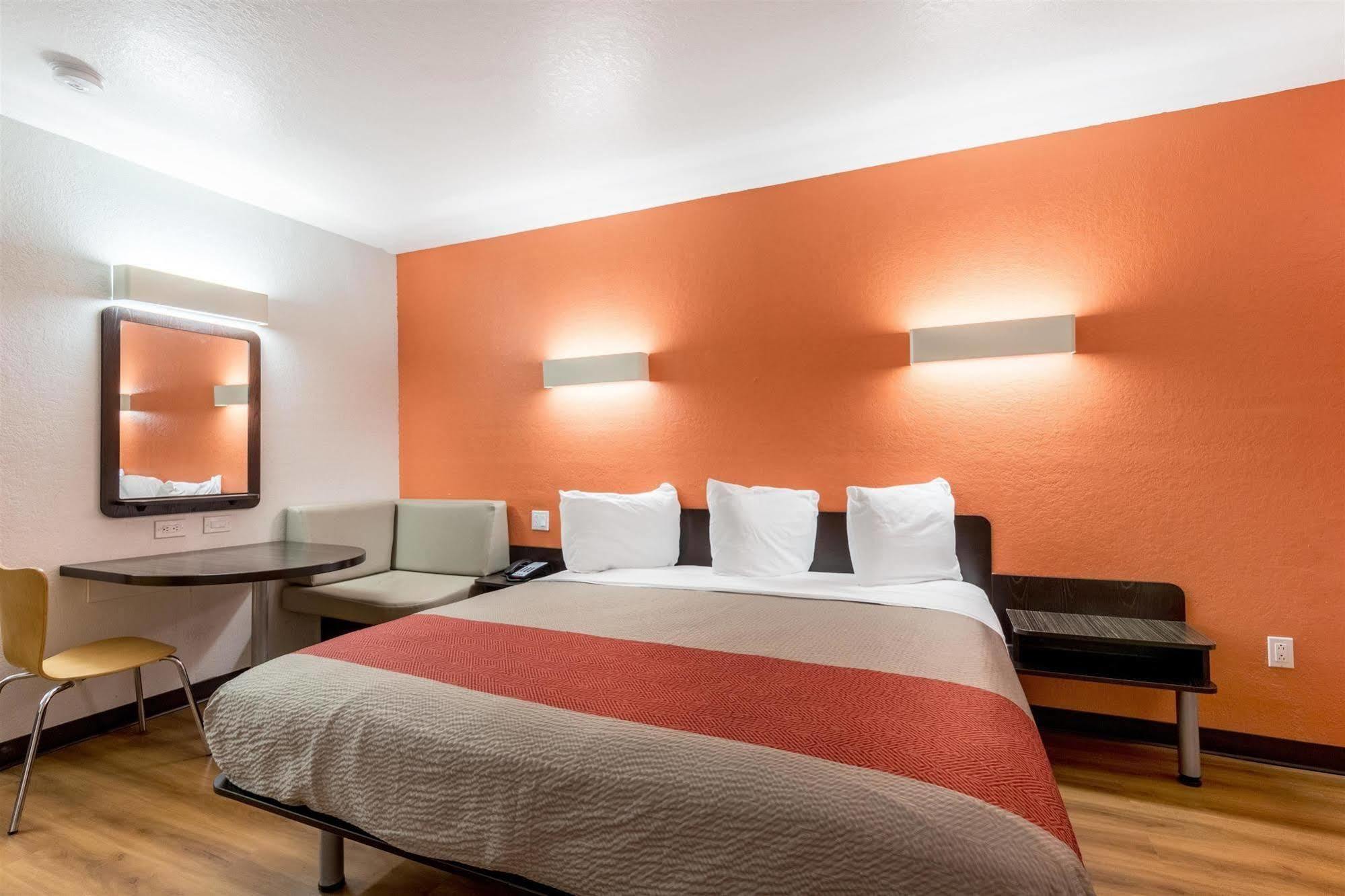 Motel 6 Seguin Tx المظهر الخارجي الصورة